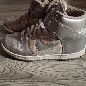 Nike size 9 Athletic dance shoes